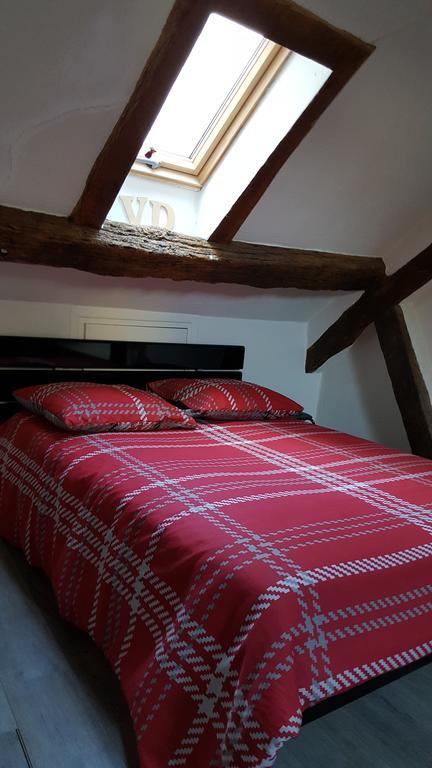 Duplex Notre Dame Apartment